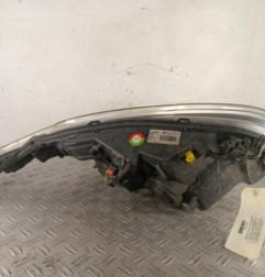 Optique avant principal gauche (feux)(phare) PEUGEOT 208 1