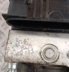 Bloc ABS (freins anti-blocage) NISSAN MICRA 3 Photo n°5