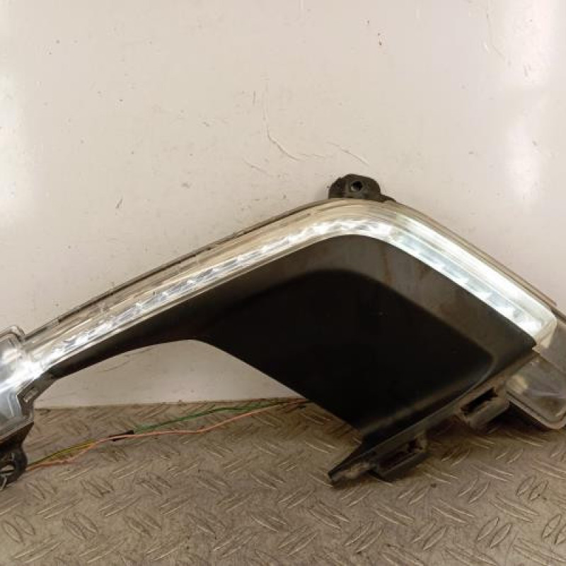Feu diurne avant droit PEUGEOT 308 1 SW