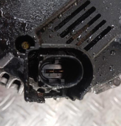 Alternateur MERCEDES CLASSE E 212 Photo n°3