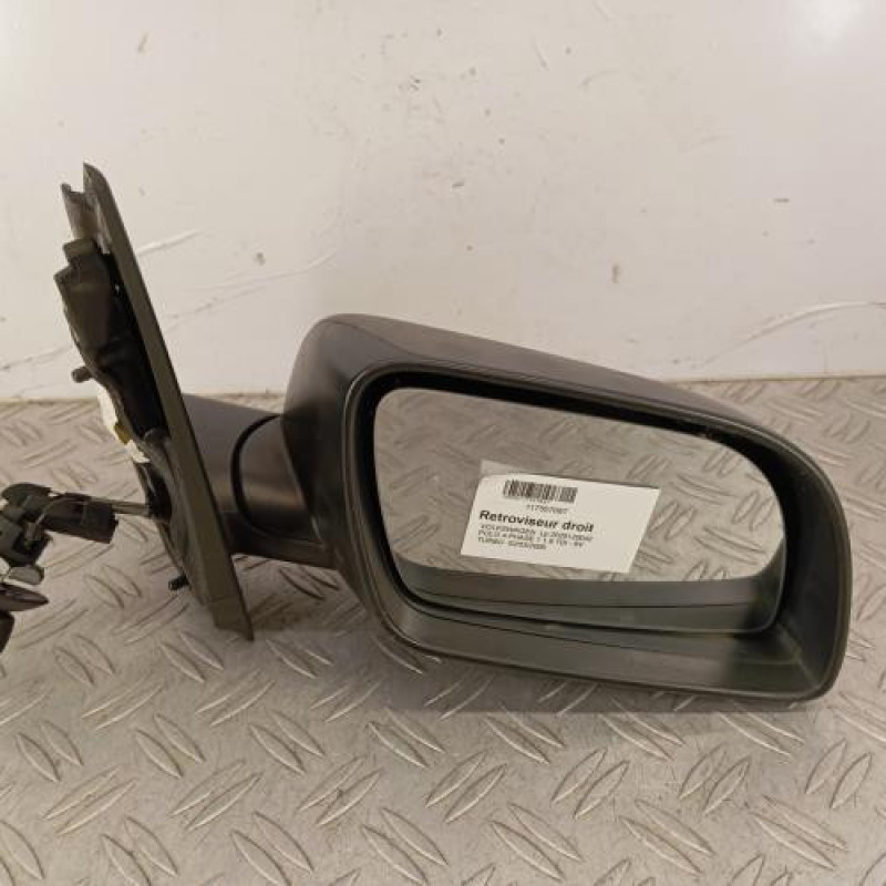 Retroviseur droit VOLKSWAGEN POLO 4