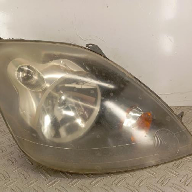 Optique avant principal droit (feux)(phare) FORD FIESTA 5
