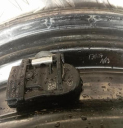 Jante RENAULT MEGANE 3 Photo n°3