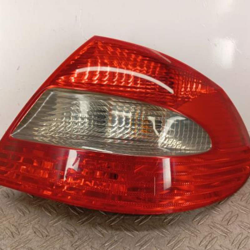 Feu arriere principal droit (feux) MERCEDES CLASSE CLK 209