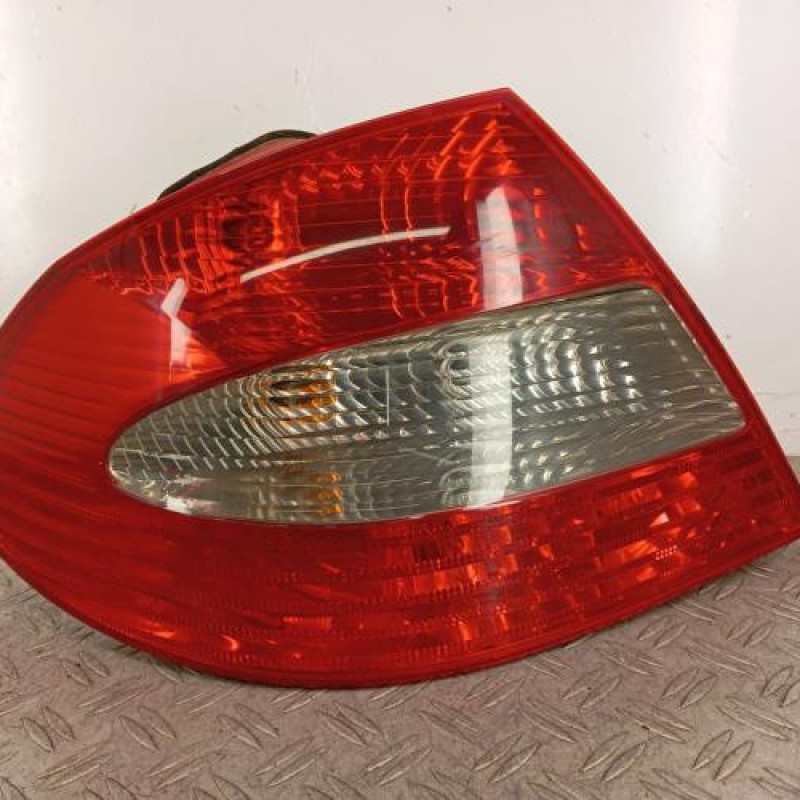 Feu arriere principal gauche (feux) MERCEDES CLASSE CLK 209