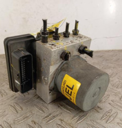 Bloc ABS (freins anti-blocage) HYUNDAI IX 20 Photo n°1