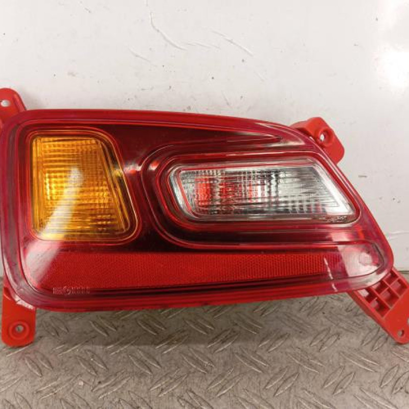 Feu de pare choc arriere gauche HYUNDAI KONA 1