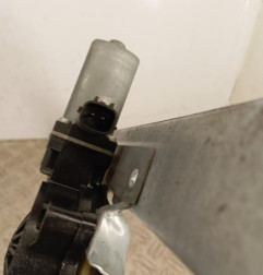 Leve vitre electrique avant droit OPEL VIVARO 2 Photo n°3