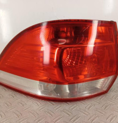 Feu arriere principal gauche (feux) VOLKSWAGEN GOLF 5 Photo n°1