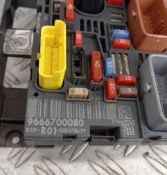 Boitier servitude moteur (BSM) CITROEN C4 PICASSO 1