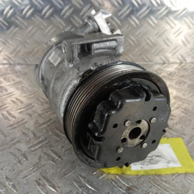 Compresseur clim OPEL CORSA D
