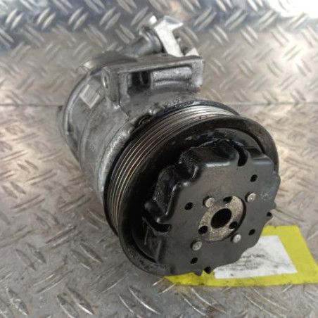 Compresseur clim OPEL CORSA D Photo n°1