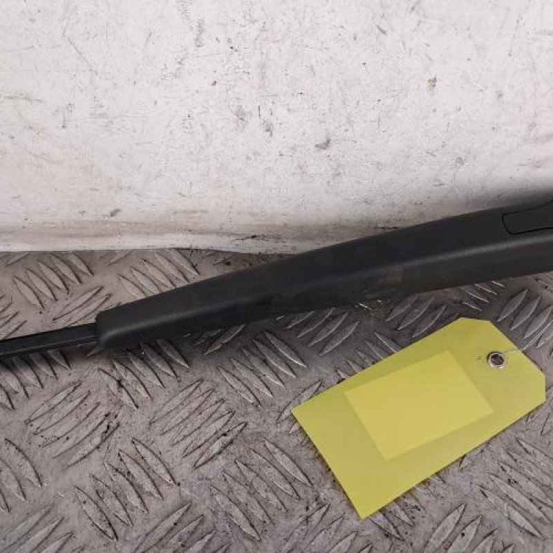 Bras essuie glace arriere PEUGEOT 308 3