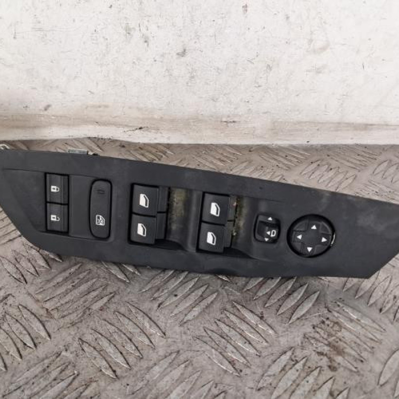 Interrupteur de leve vitre avant gauche PEUGEOT 308 3