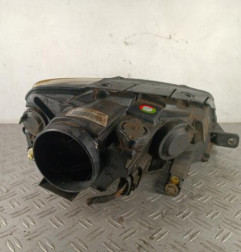 Optique avant principal gauche (feux)(phare) VOLKSWAGEN PASSAT 5