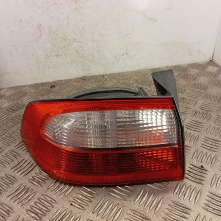 Feu arriere principal gauche (feux) RENAULT LAGUNA 2
