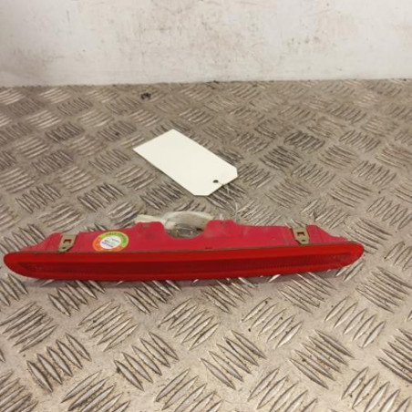 Feu arriere stop central RENAULT LAGUNA 2 Photo n°1