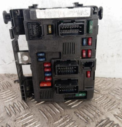 Boitier servitude moteur (BSM) PEUGEOT 206 Photo n°1