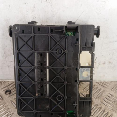 Boitier servitude moteur (BSM) PEUGEOT 206