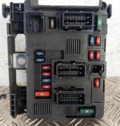 Boitier servitude moteur (BSM) PEUGEOT 206 Photo n°3