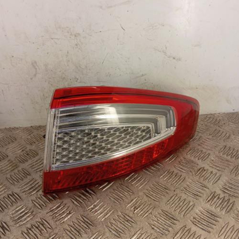 Feu arriere principal droit (feux) FORD MONDEO 3
