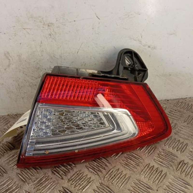 Feu arriere secondaire droit (feux) FORD MONDEO 3