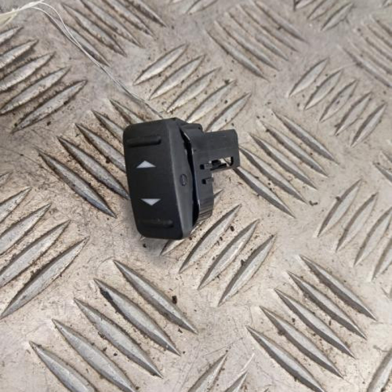 Interrupteur de leve vitre arriere gauche FORD MONDEO 3