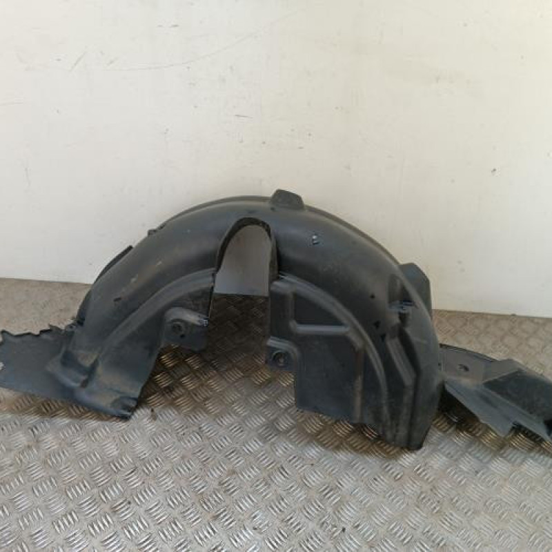 Pare boue arriere gauche RENAULT CAPTUR 1