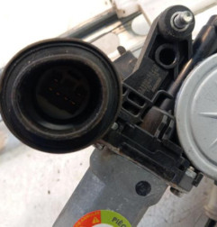 Leve vitre electrique avant gauche SUZUKI SWIFT 4 Photo n°3