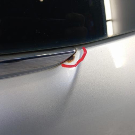 Malle/Hayon arriere PEUGEOT 208 1