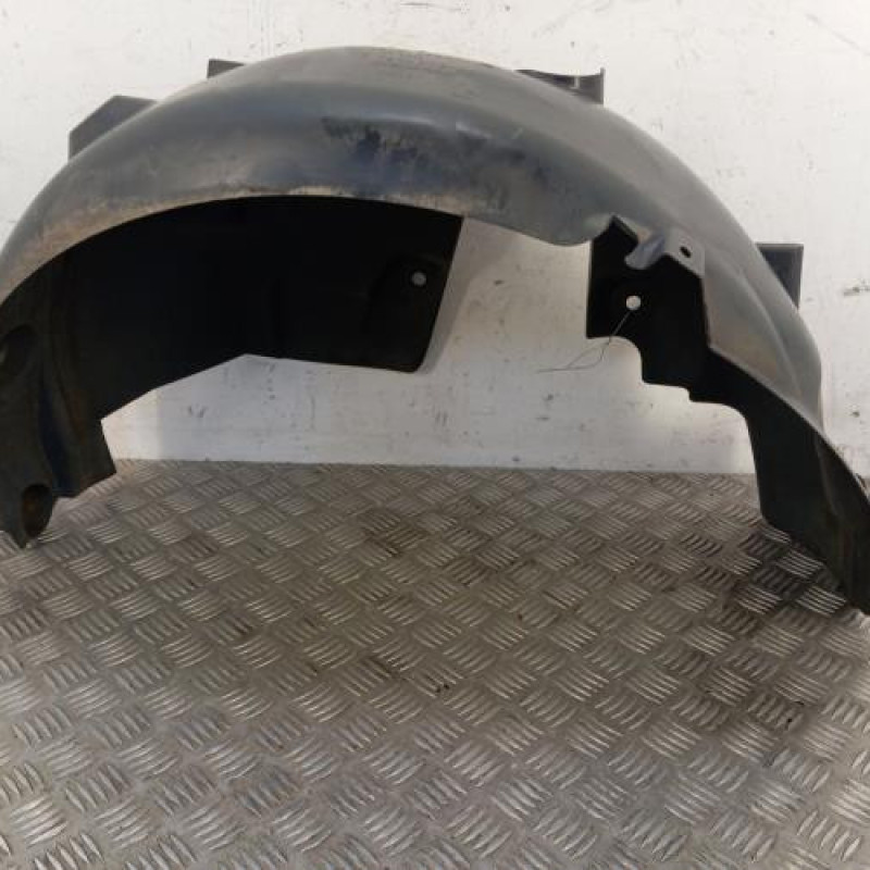 Pare boue arriere gauche RENAULT CLIO 4