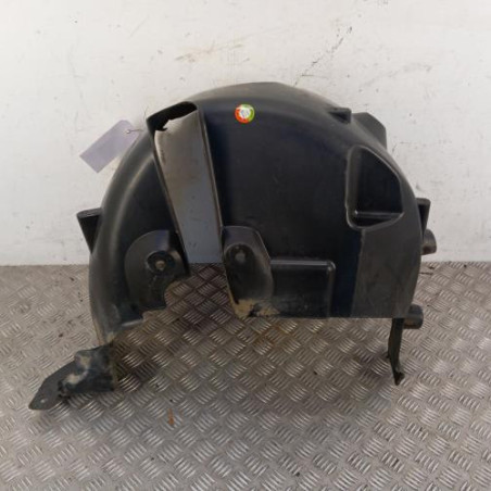 Pare boue arriere gauche RENAULT CLIO 4