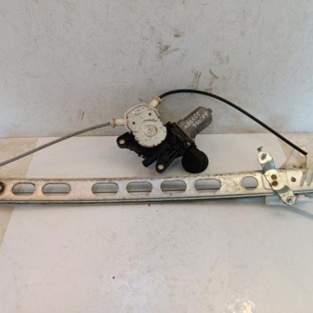 Leve vitre electrique avant droit SUZUKI SWIFT 4 Photo n°1