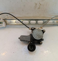 Leve vitre electrique avant droit SUZUKI SWIFT 4