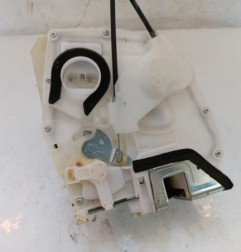 Serrure arriere droit SUZUKI SWIFT 4