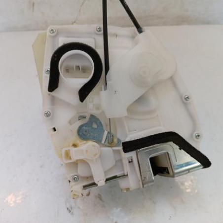 Serrure arriere droit SUZUKI SWIFT 4