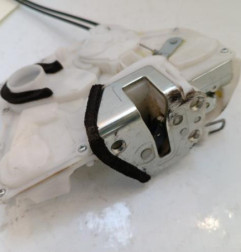 Serrure avant gauche SUZUKI SWIFT 4 Photo n°3