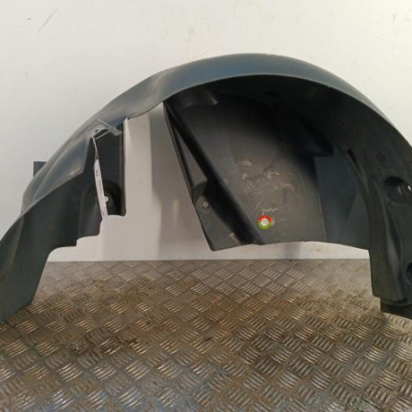 Pare boue arriere droit RENAULT CLIO 4 Photo n°1
