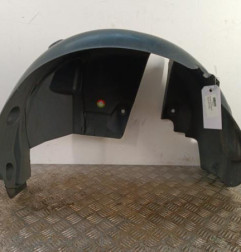 Pare boue arriere gauche RENAULT CLIO 4 Photo n°1