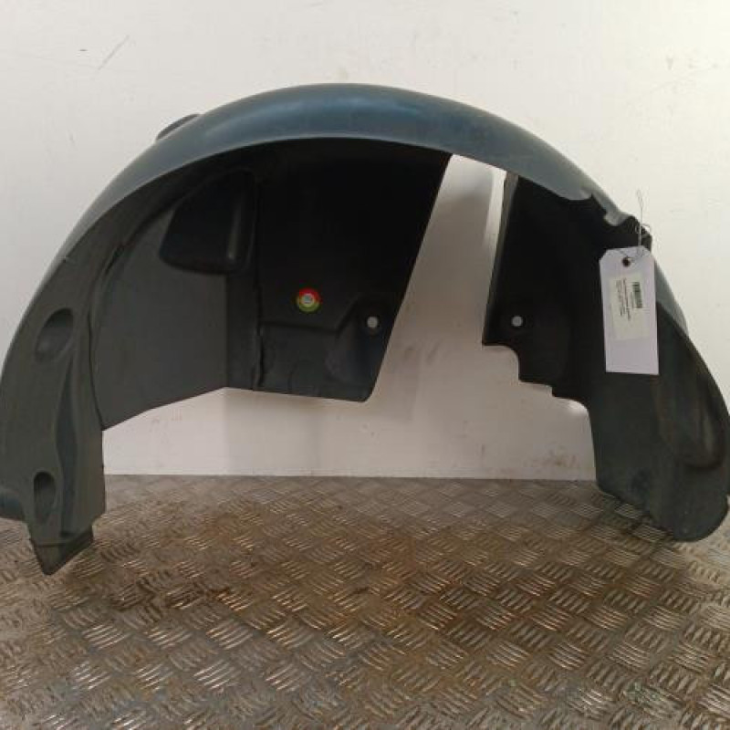 Pare boue arriere gauche RENAULT CLIO 4