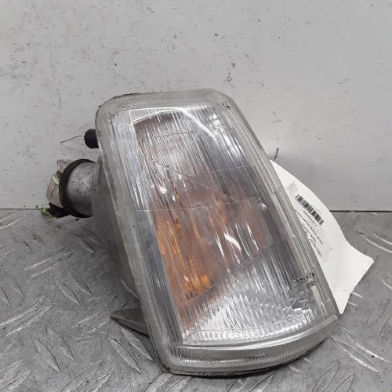 Optique avant secondaire droit (feux)(clignotant) PEUGEOT 205