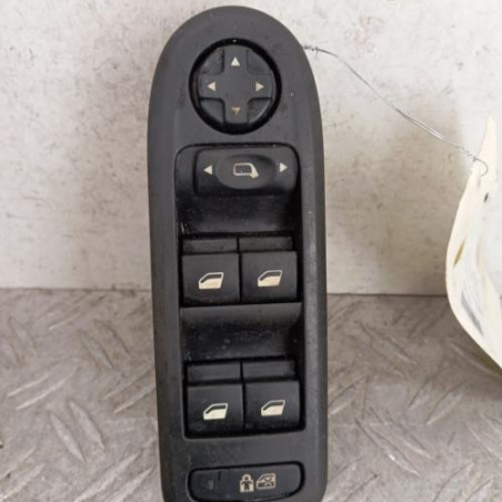 Interrupteur de leve vitre avant gauche PEUGEOT 308 1 Photo n°1