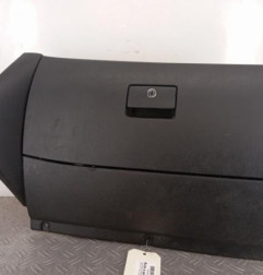 Boite a gants VOLKSWAGEN GOLF 4 Photo n°1