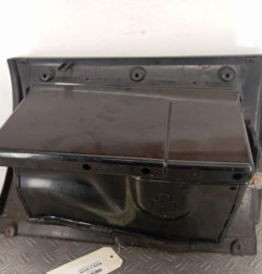 Boite a gants VOLKSWAGEN GOLF 4 Photo n°4