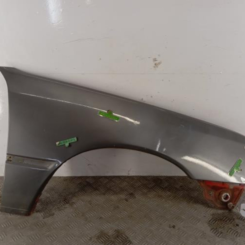 Aile avant droit PEUGEOT 205