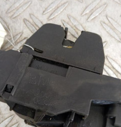 Serrure de hayon PEUGEOT 308 2 SW Photo n°4