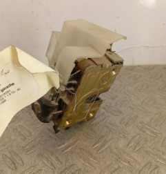 Serrure avant gauche RENAULT MEGANE 1 Photo n°1