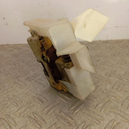 Serrure avant gauche RENAULT MEGANE 1