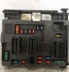 Boitier servitude moteur (BSM) CITROEN XSARA PICASSO Photo n°1