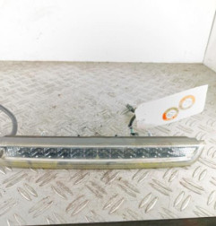 Feu arriere stop central PEUGEOT 2008 1 Photo n°1